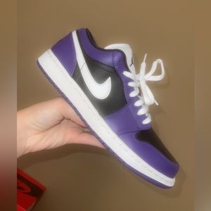Air Jordan 1 Low ‘Black Court Purple’